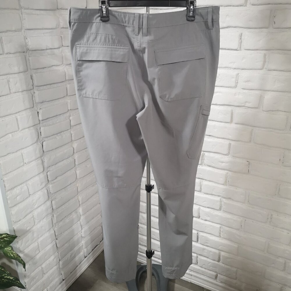 Windriver Ladies Size 14/32 Grey Roll Up Zipper & Snap Closure Casual Pants - Picture 2 of 14
